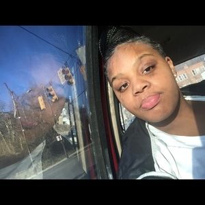 Meet your Posher, Trinidy